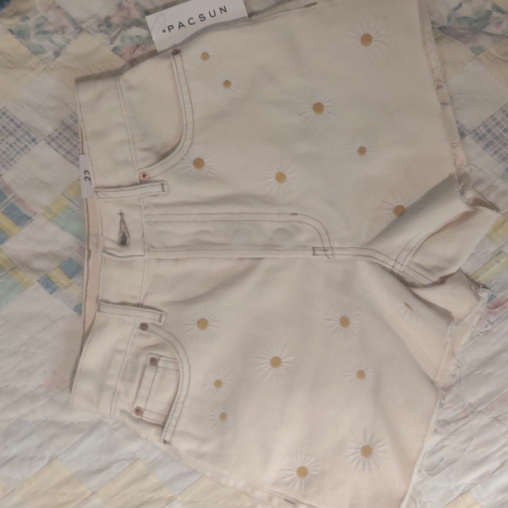 PacSun ultra high rise vintage short